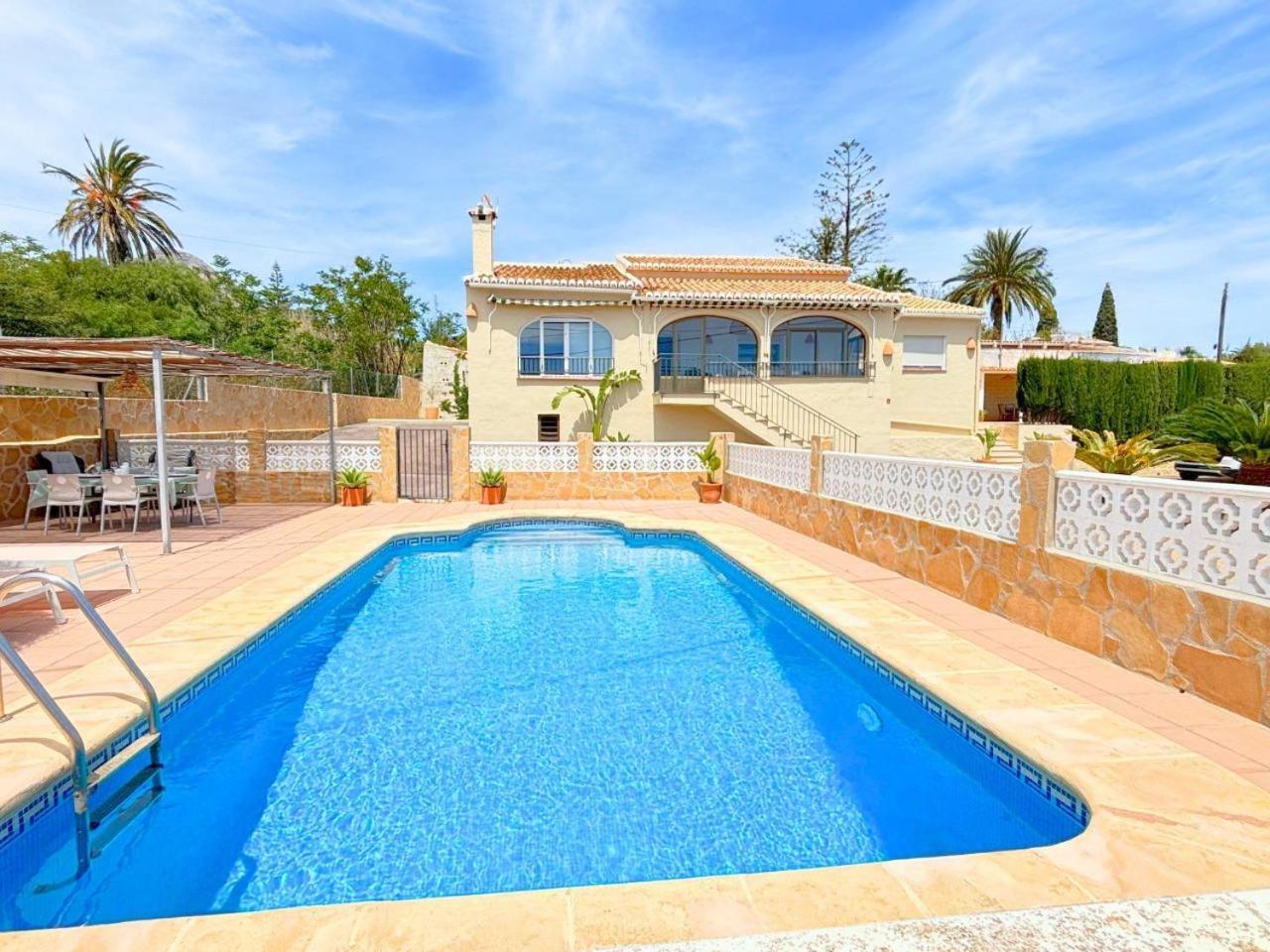 Villa Mediterranea Con Piscina Privada Хавеа Экстерьер фото